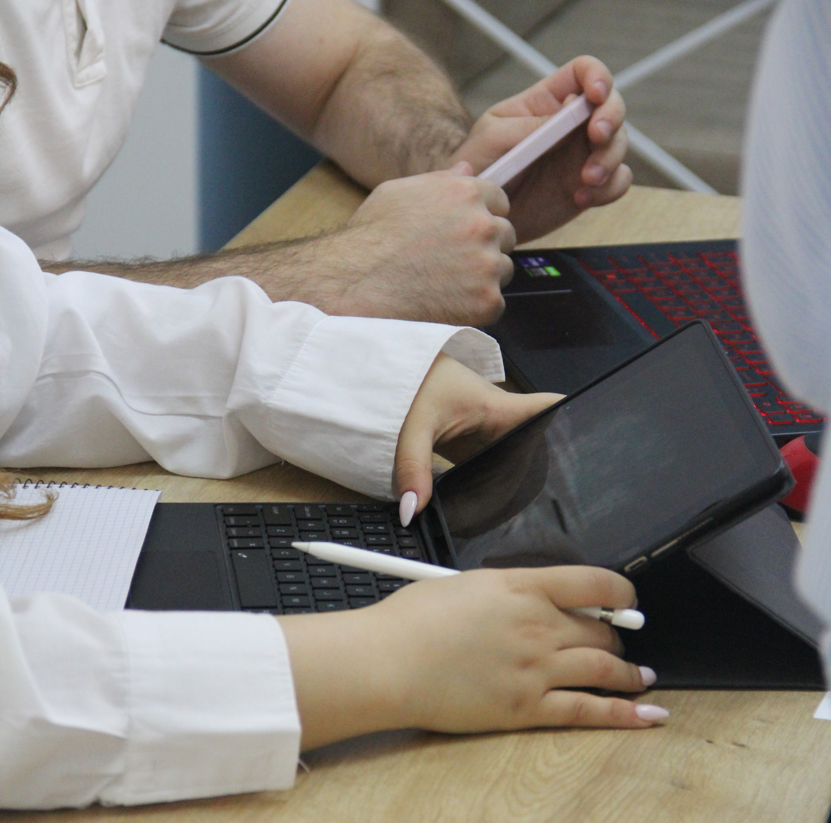 Decoding the Puzzle : Differentiating Strategic Marketing from Marketing Strategy